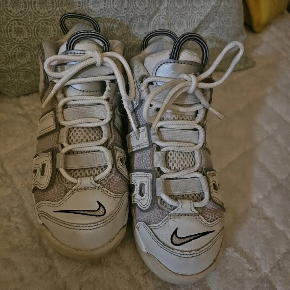 Nike Kids White Air Uptempo Low  Sneakers 13C